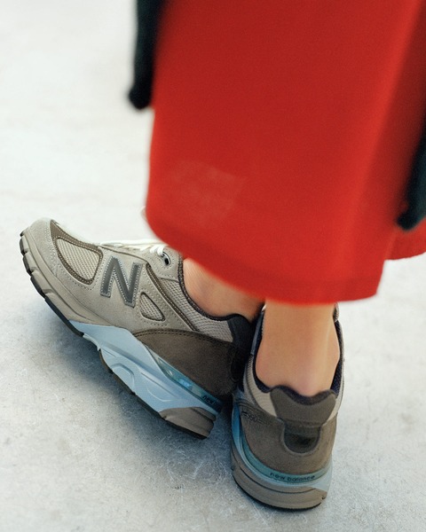 【New Balance x Auralee】 990v4 Made in USA London Fog Auralee x New Balance 990v4 Made in USA
